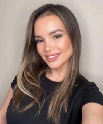 Красотка 👄
Я - индивидуалка, сочетающая в себе нежность и страсть 🌹 Со мной ты окунешься в мир наслаждения и приятных эмоций ❤️
Я опытная и знаю, как доставить удовольствие мужчине 🌟 В моих услугах входит все, что ты задумаешь: классический секс, оральные ласки, глубокий минет и многое другое 😏
Наши встречи пройдут в комфортной обстановке, никаких посторонних глаз 👀 Я живу в Москве и готова принять тебя у себя в уютной квартире 🏢
Мои фото полностью соответствуют действительности, а мои клиенты оставляют только положительные отзывы, которые ты можешь увидеть на моей страничке 💕
Звони мне, и я подарю тебе незабываемый опыт, который ты не сможешь забыть 🌙✨ Диля